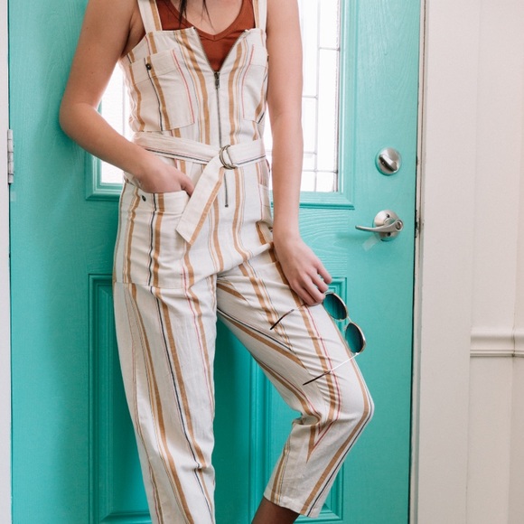 🌴🔆BILLABONG- LIGHT THE NIGHT JUMPSUIT🔆🌴 - Picture 3 of 14